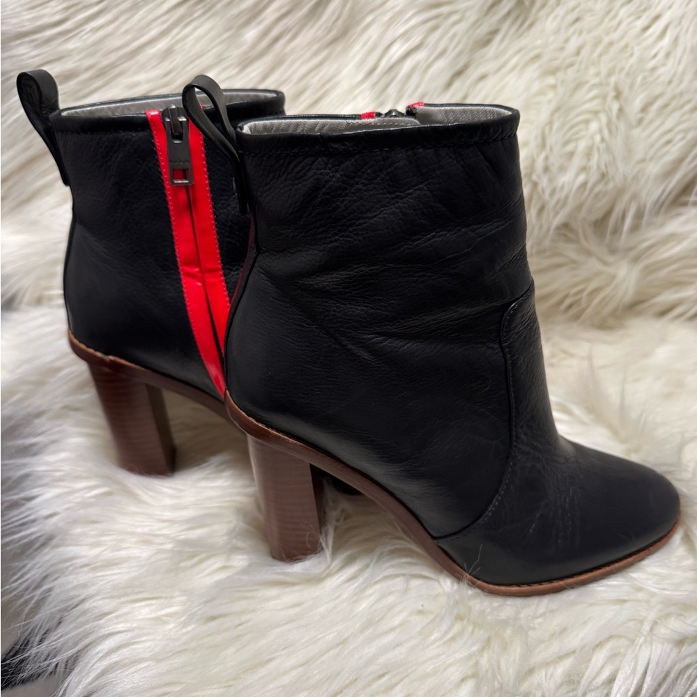 Vintage Paul Smith Navy Blue Leather Ankle Boots with florescent orange accent